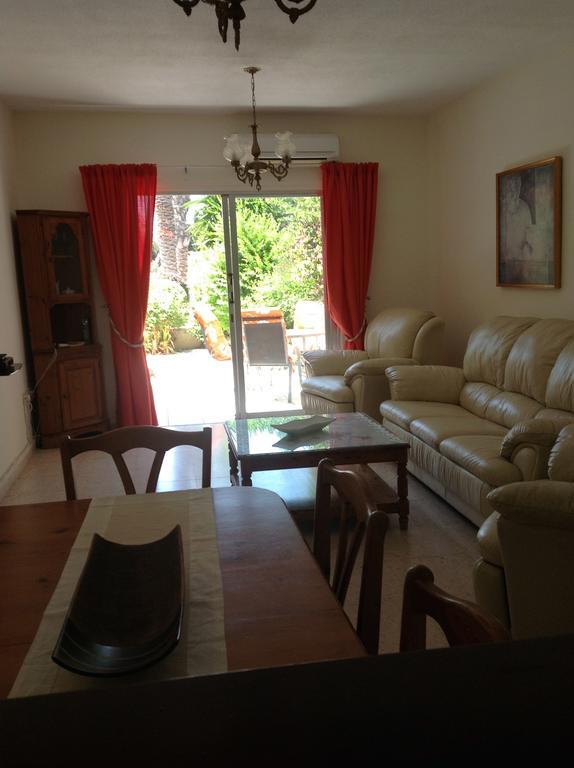 Paphos Townhouse Villa Екстериор снимка